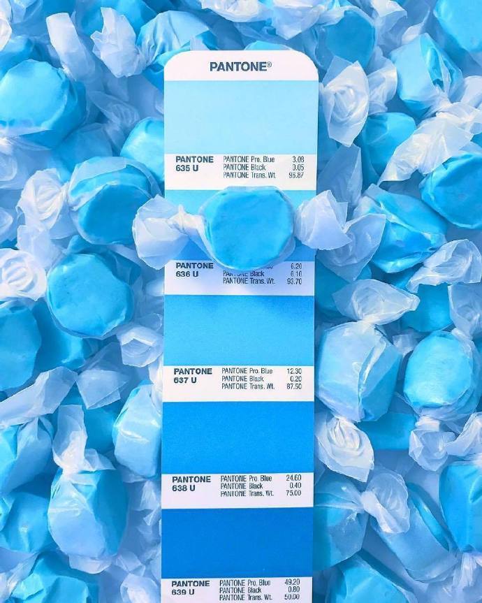 糖果里的pantone色卡太甜了