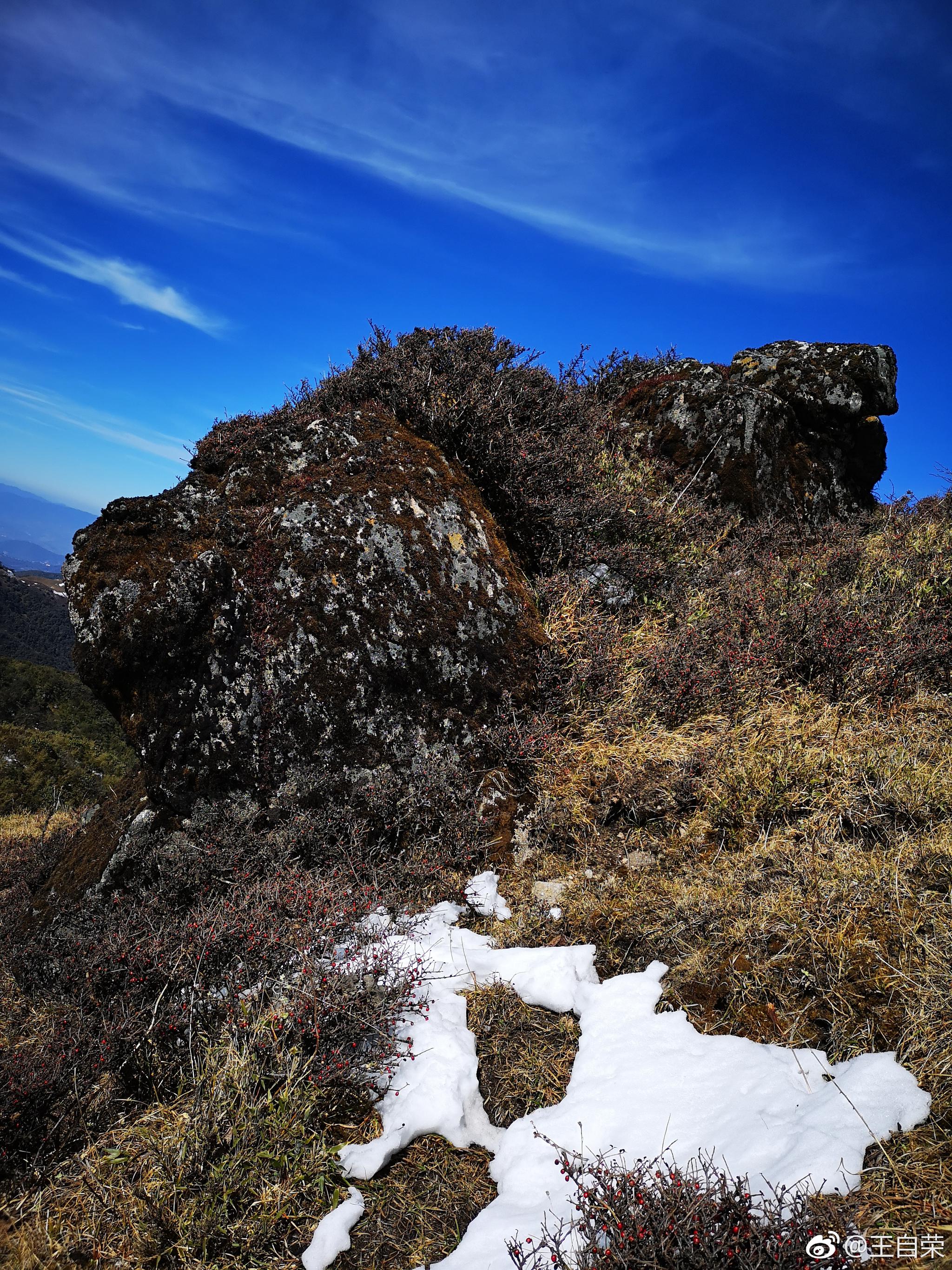 时隔11年,再次登顶临沧最高峰——临沧大雪山主峰,海拔3430米
