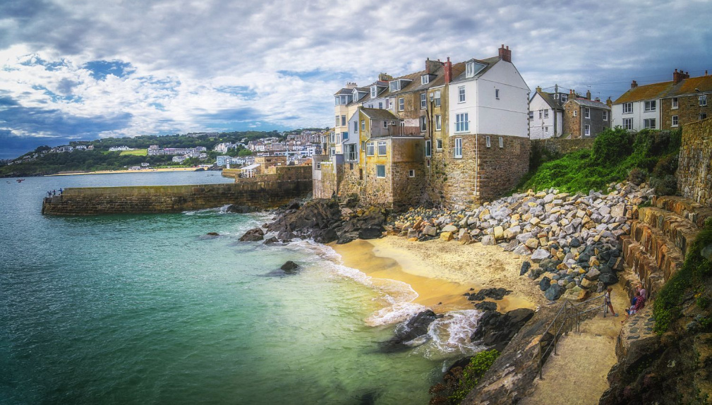 圣艾夫斯 (st.ives)是英国当地人很偏爱的海滨小镇