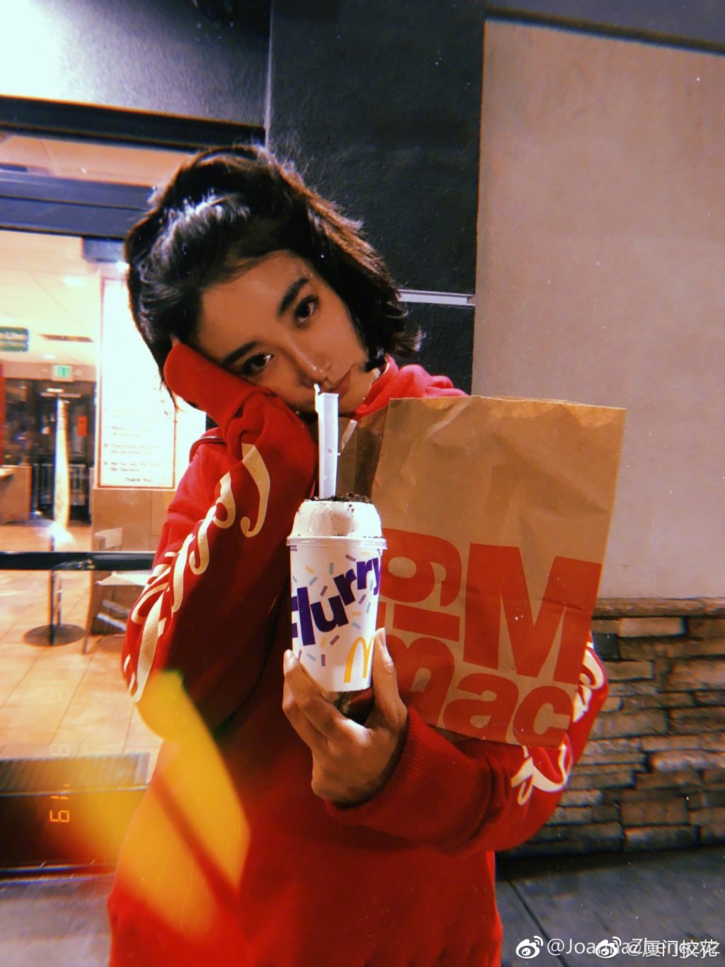 joannazhengzyz 就读于美国南加州大学,身高180cm,身材很棒哦