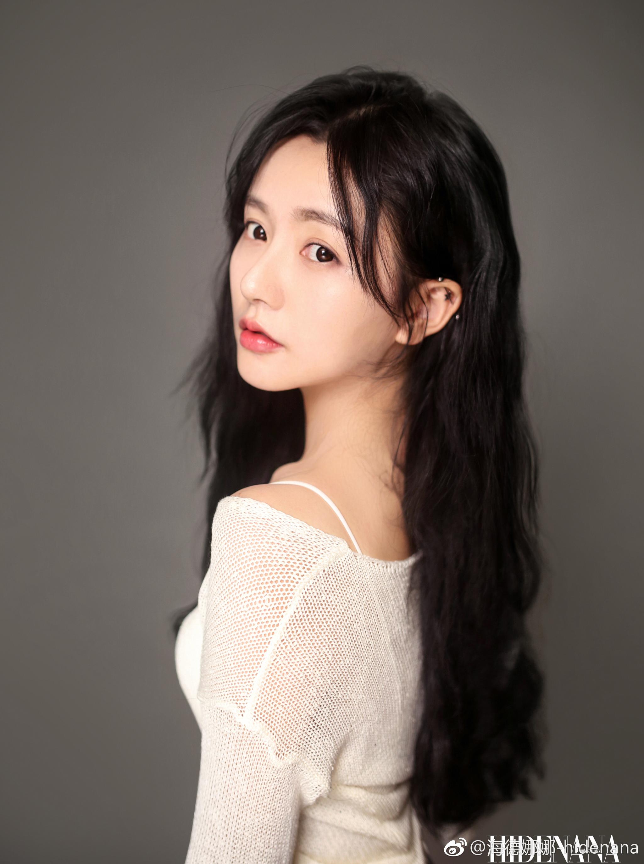 心灵肖像最近我很喜欢拍的内容主要是人物的眼睛和神态～透出人物