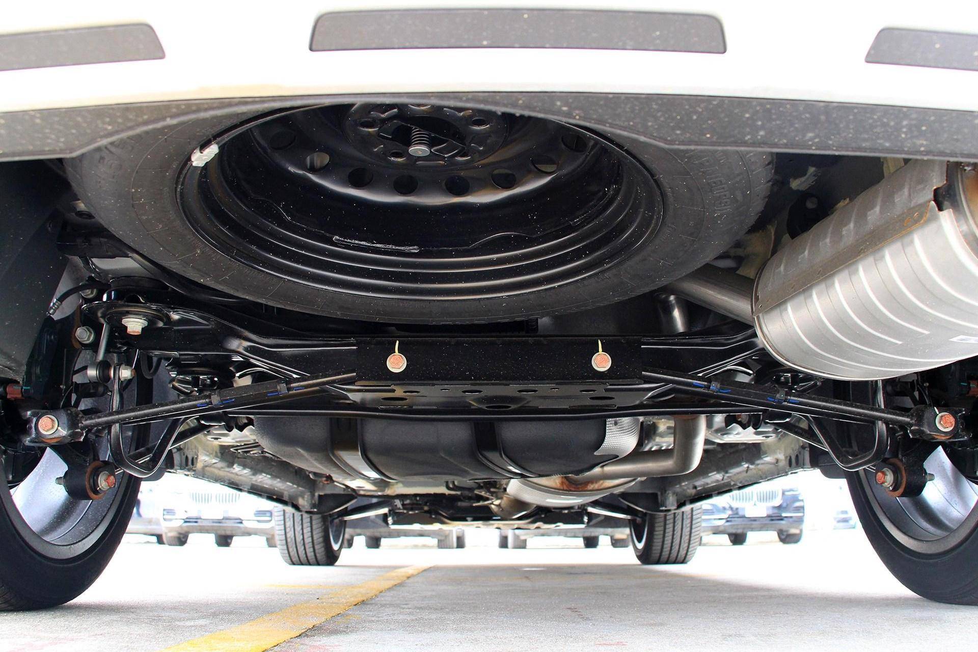 国产也有了汉兰达水准,唐燃油定义家用大7,听听车主们怎么说