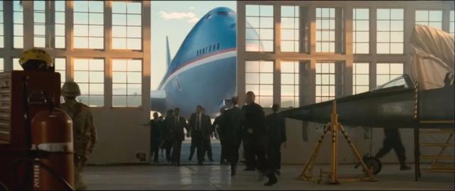 23年前他用70亿票房为科幻片立起一座丰碑,如今