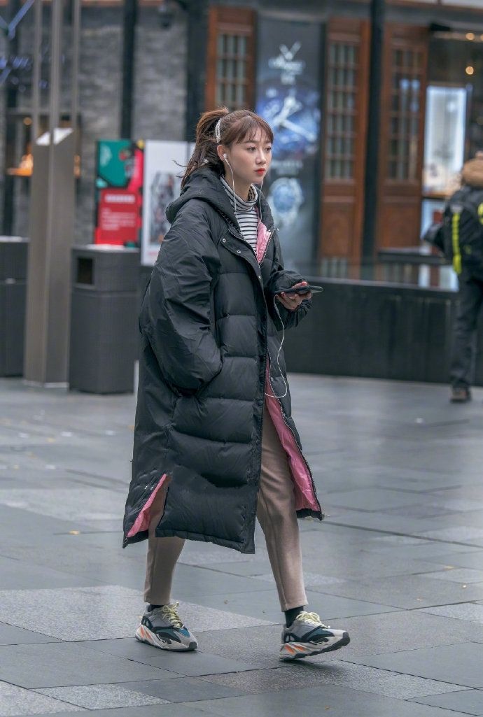 街拍:冬季又流行大衣,2019年想不美都难