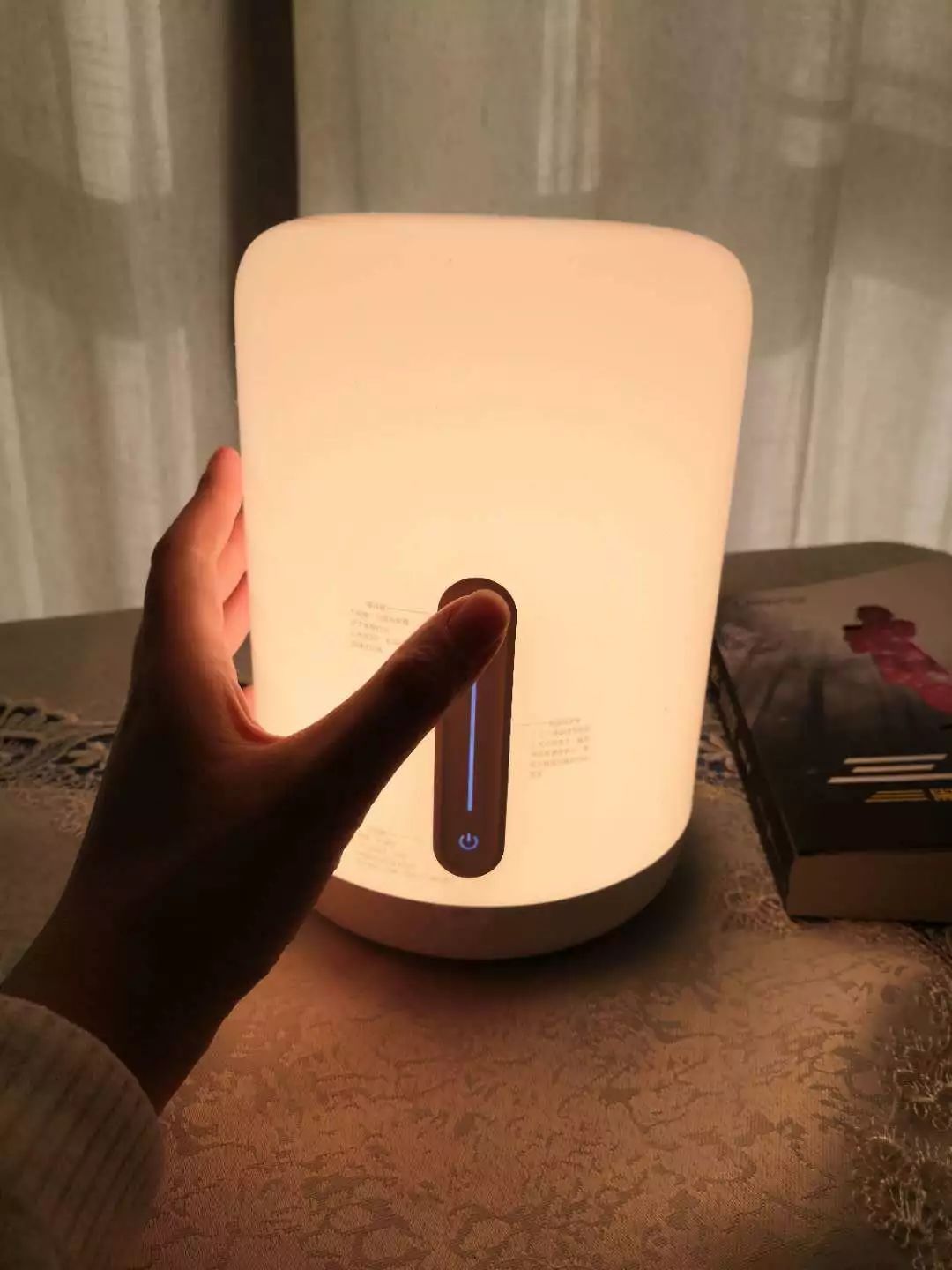 今冬米家床头灯2回忆杀里满满一罐温暖的光