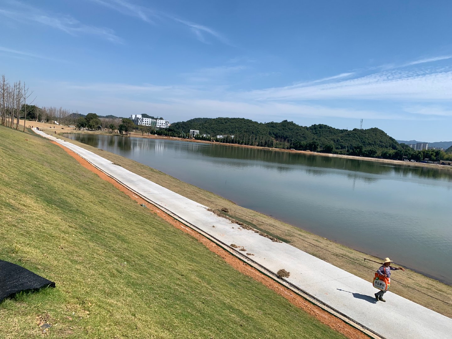 景德镇这个龙山湖公园美景初现