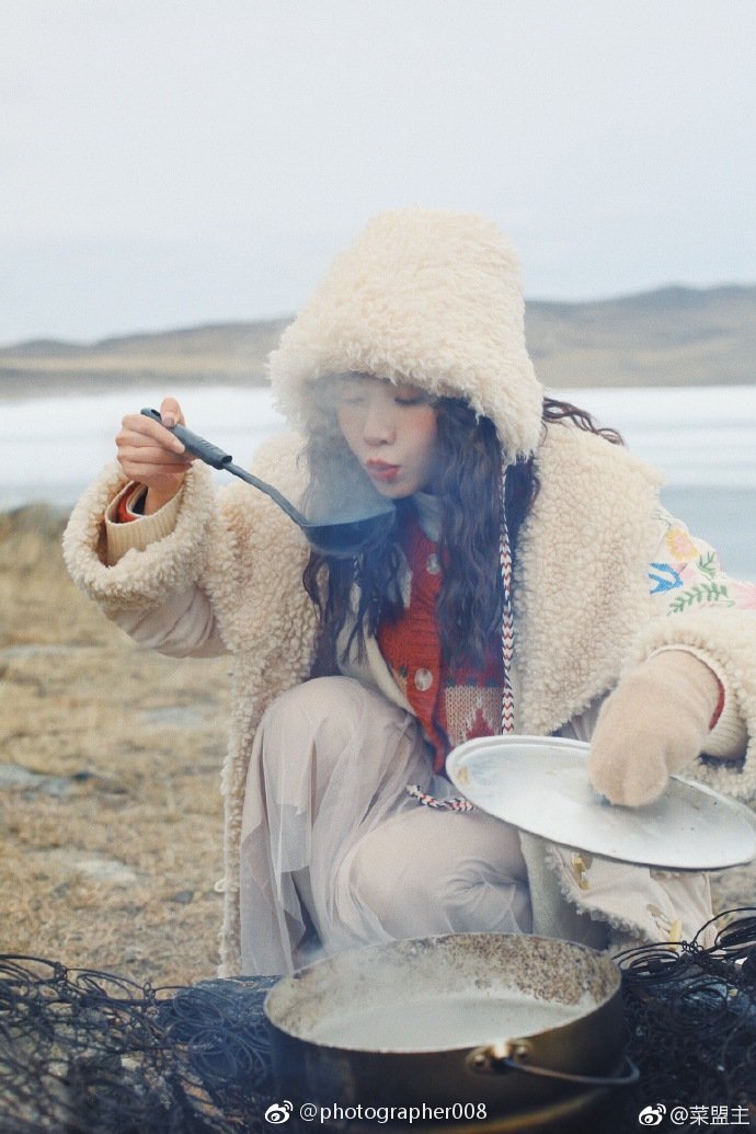 "你清澈又神秘,在贝加尔湖畔"@菜盟主 91:@苏杭