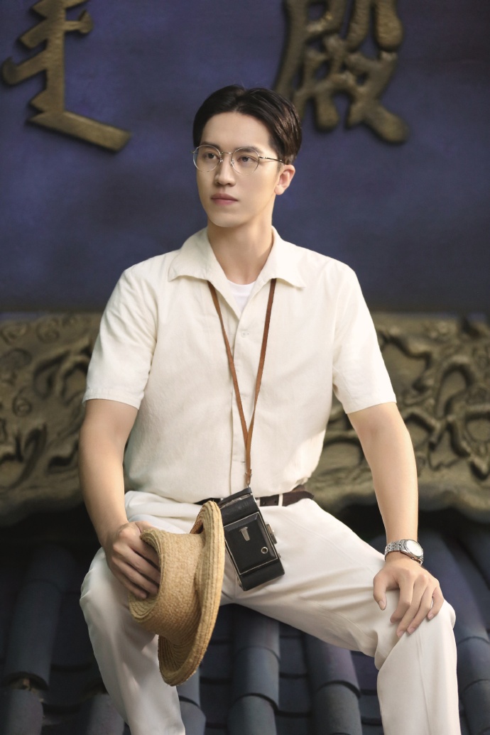 许魏洲,1994年10月20日出生于上海,中国内地男演员,歌手,拍摄个人首部