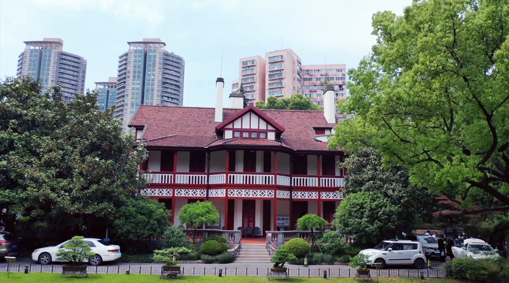 丁香花园是上海滩最负盛名,保存最为完好的老洋房之一