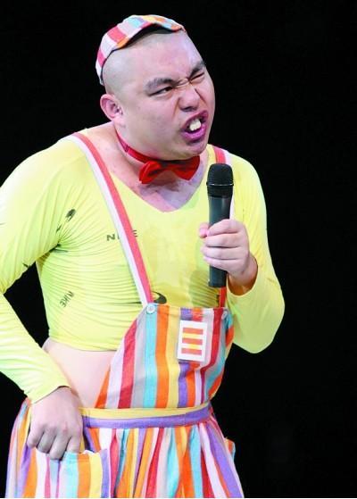 遭到"全网通缉"电影被下架,师傅都没法救他|赵本山|程野|徒弟_新浪网