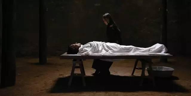 16年前,我忍着泪水看完这部电影,今天,我忍着