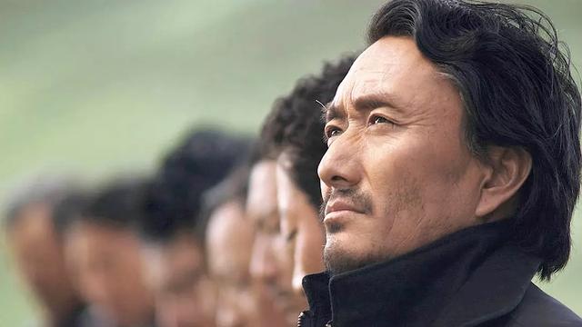 16年前,我忍着泪水看完这部电影,今天,我忍着