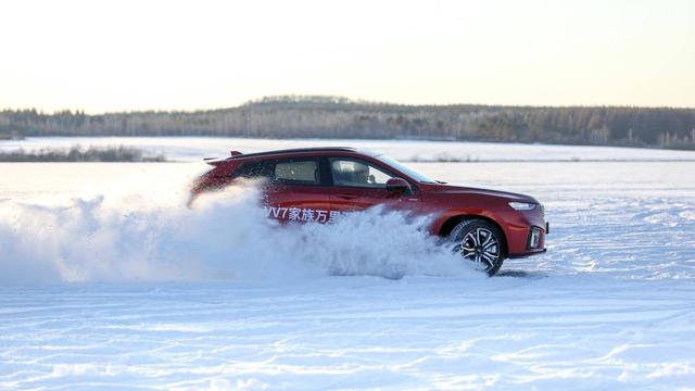 闯冰破雪，WEY征服而来 VV7家族万里混动之旅完美收官