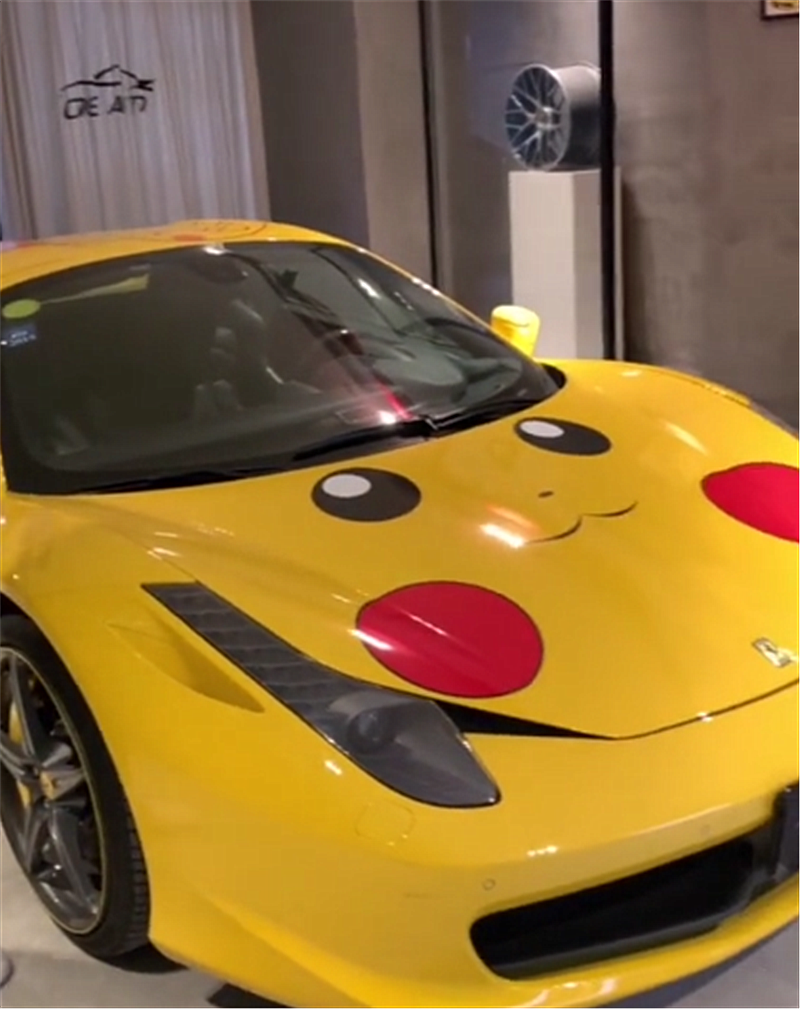 百万法拉利458现展厅,全车贴"皮卡丘",外观很萌性能却暴力
