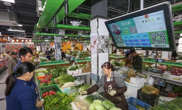 湖北襄阳：智慧菜市场 购物新体验