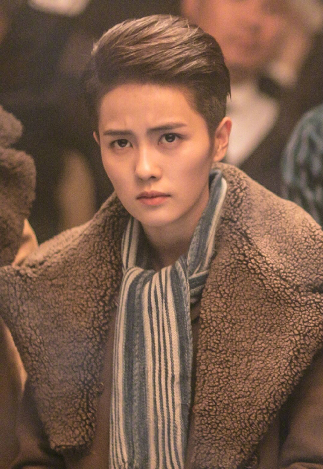 白鹿要是帅起来,基本没男生什么事儿了