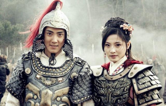 隋唐演义最悲情的女将,为爱情甘愿献关投降,却因爱人欺骗被杀|王伯当|女将|隋唐演义_新浪新闻