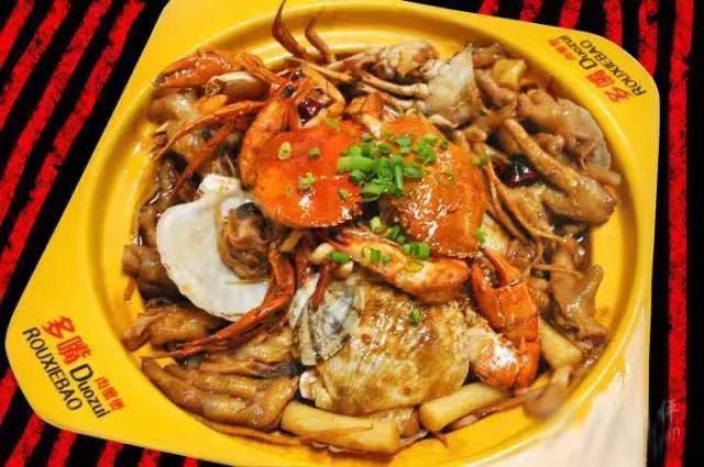 长春桂林路"美食攻略":从老字号到街边摊,满足你的一切口味