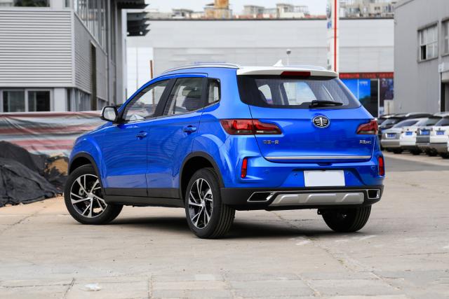 68万元 一汽奔腾x40自动互联智能版正式上市