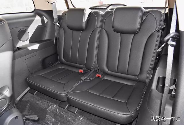 搭载家族旋转屏,比亚迪新款宋max,能否成为新一代国民mpv第三排座椅看