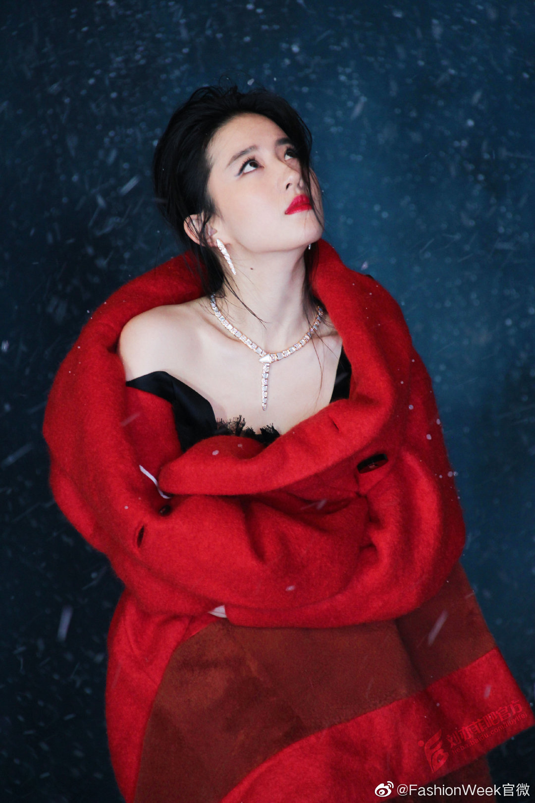 emporioarmani正式官宣刘亦菲成为大中华区及亚太区全新形象代言人