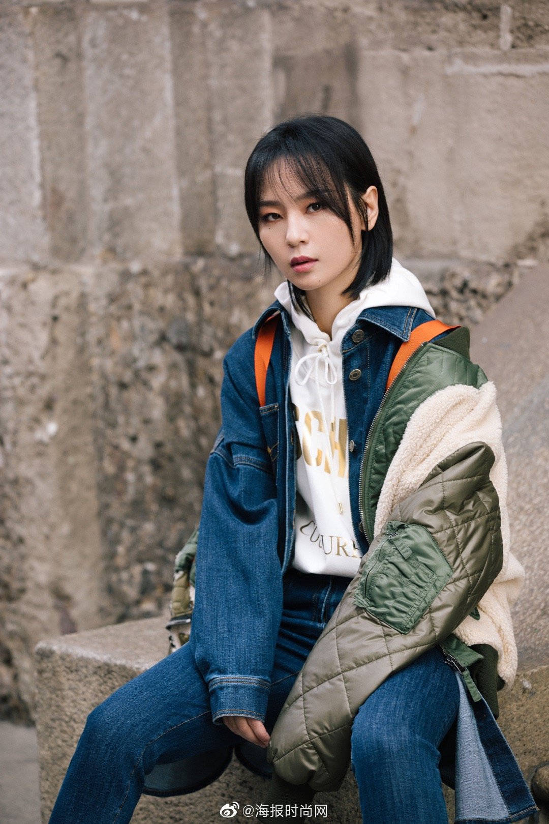 周笔畅 在米兰街头拍摄的一组时尚大片近日曝光