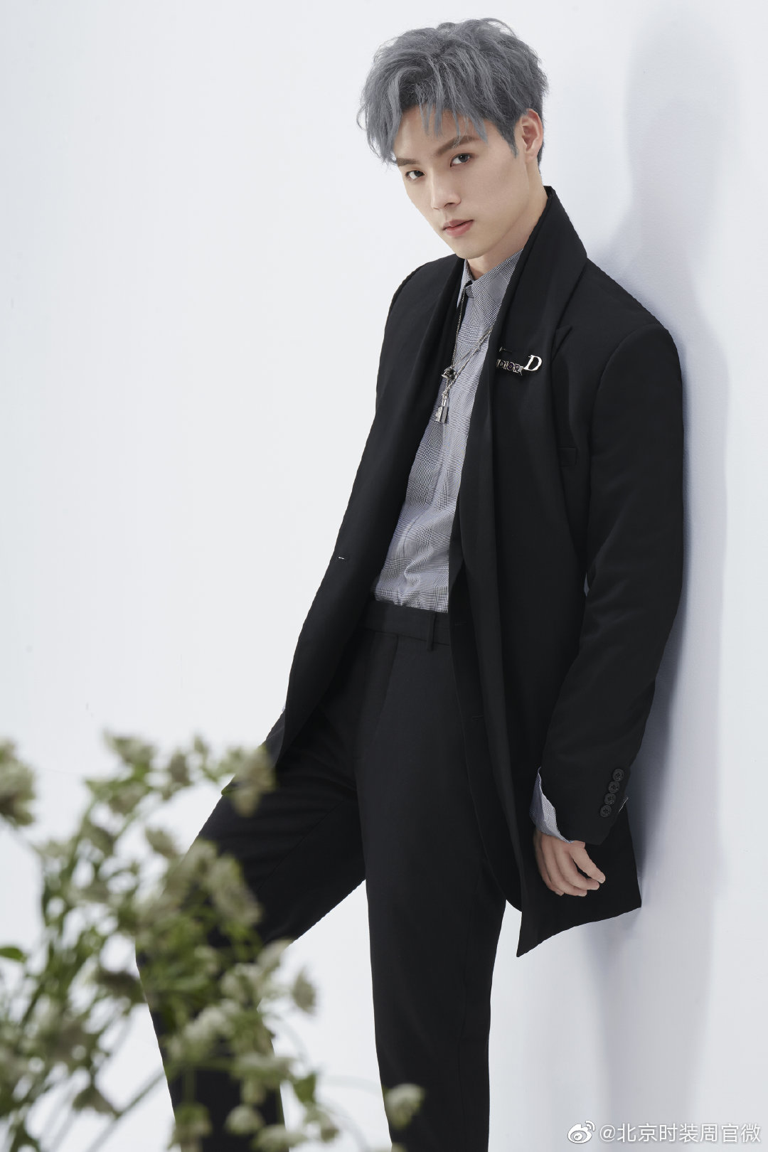 dior男装艺术总监kimjones倾情打造二零二零春季男装系列