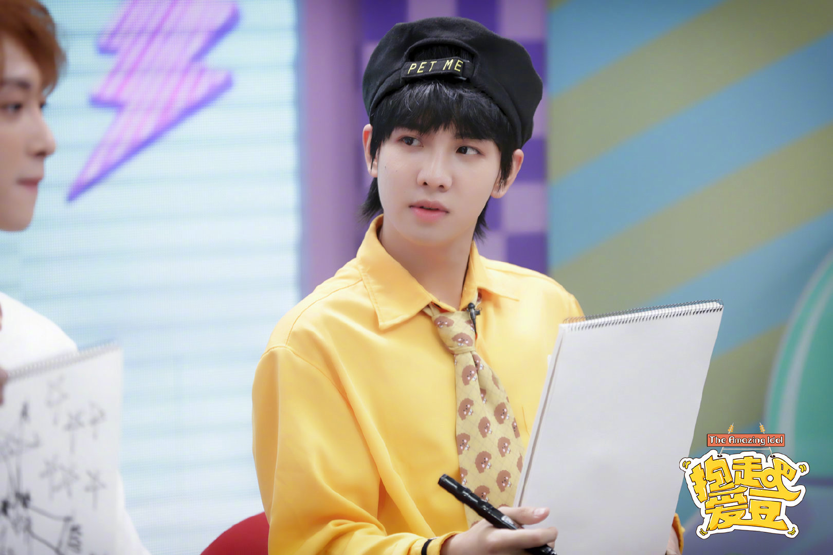 本期温氏叔侄 @bin于斌 & @郑繁星 剧照福利放送,星河灿烂