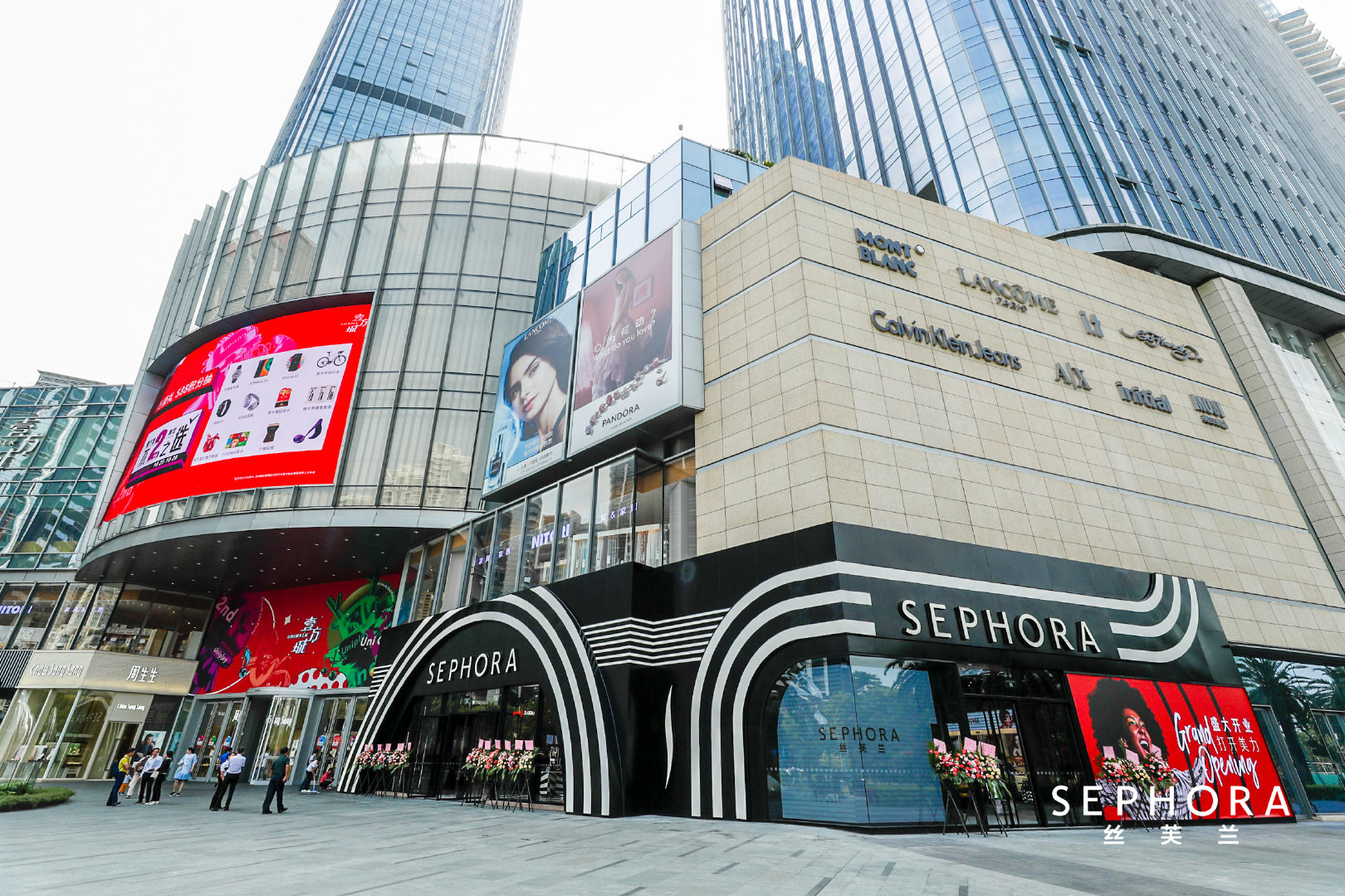 丝芙兰sephora 深圳壹方城概念店于近日焕新开幕