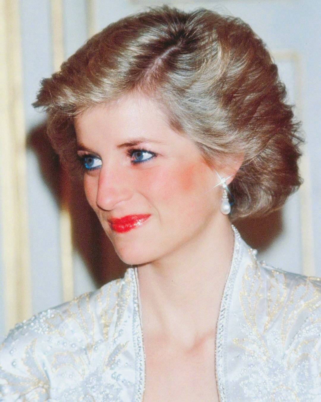 优雅美丽的戴安娜王妃睡着那张真是可爱啊