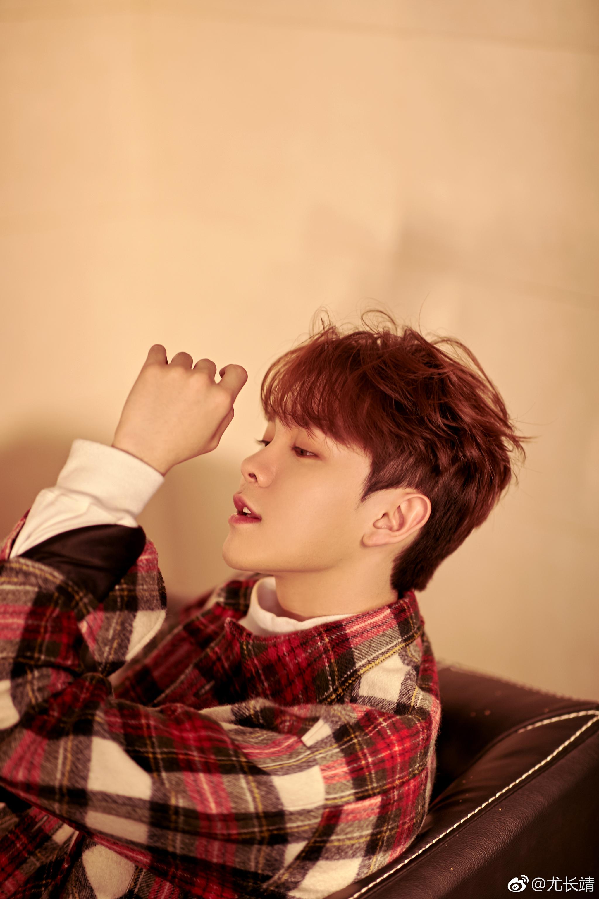 来品一品尤老师的完美侧颜心脏暴击必须拥有姓名啊尤长靖