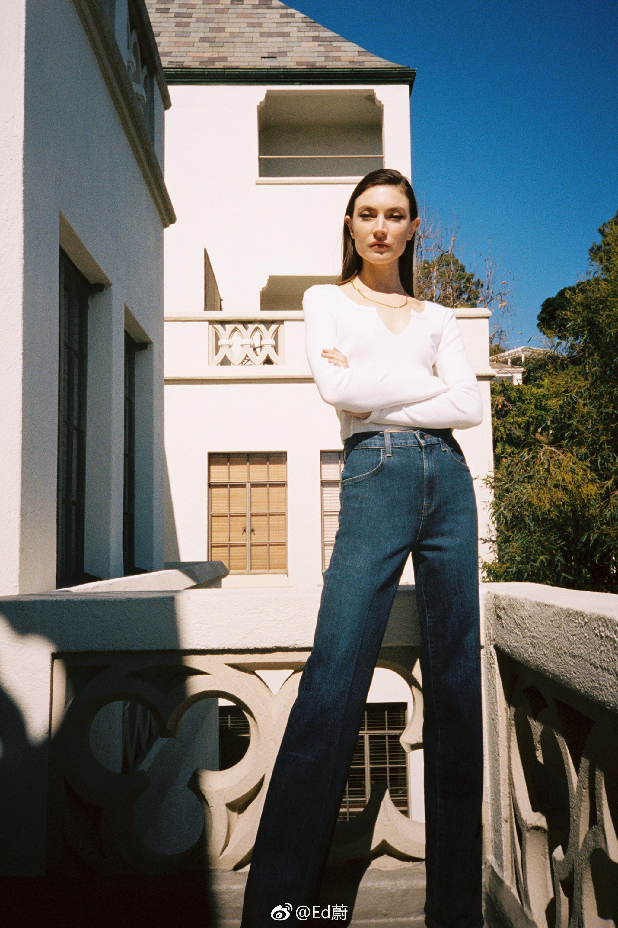 j brand f/w 2019超模jacquelyn jablonski帅气出镜以修身牛仔裤闻名