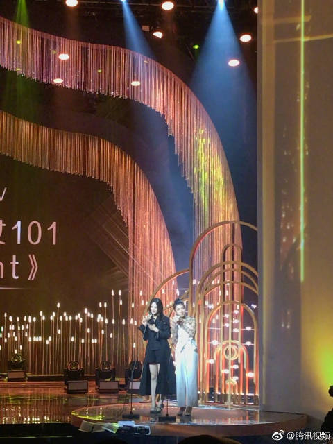 火箭少女101《Light》第一次听到《light》这首