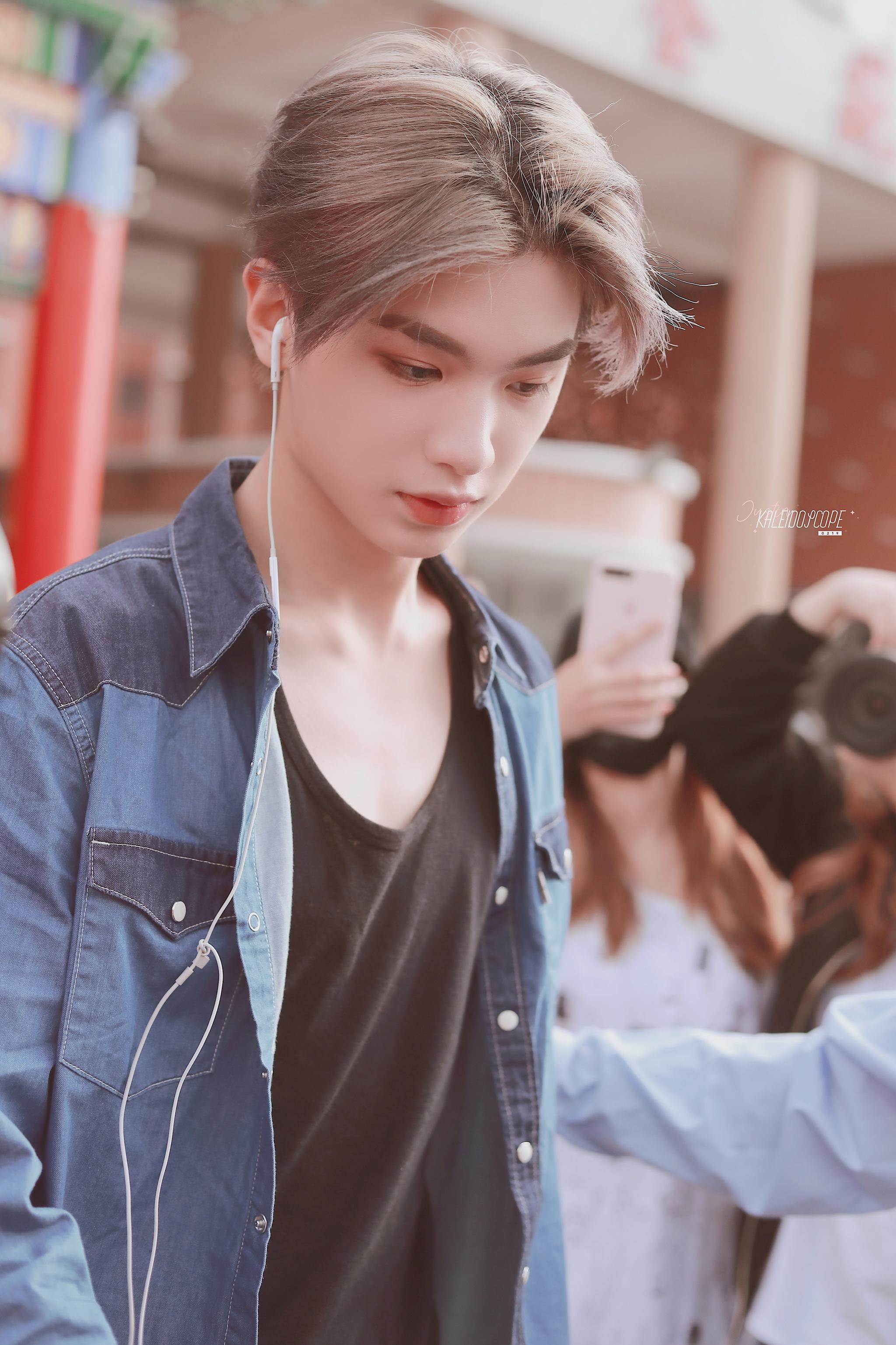 可爱帅气时尚有型的牛仔小贾真的超好看了jjjustin0219