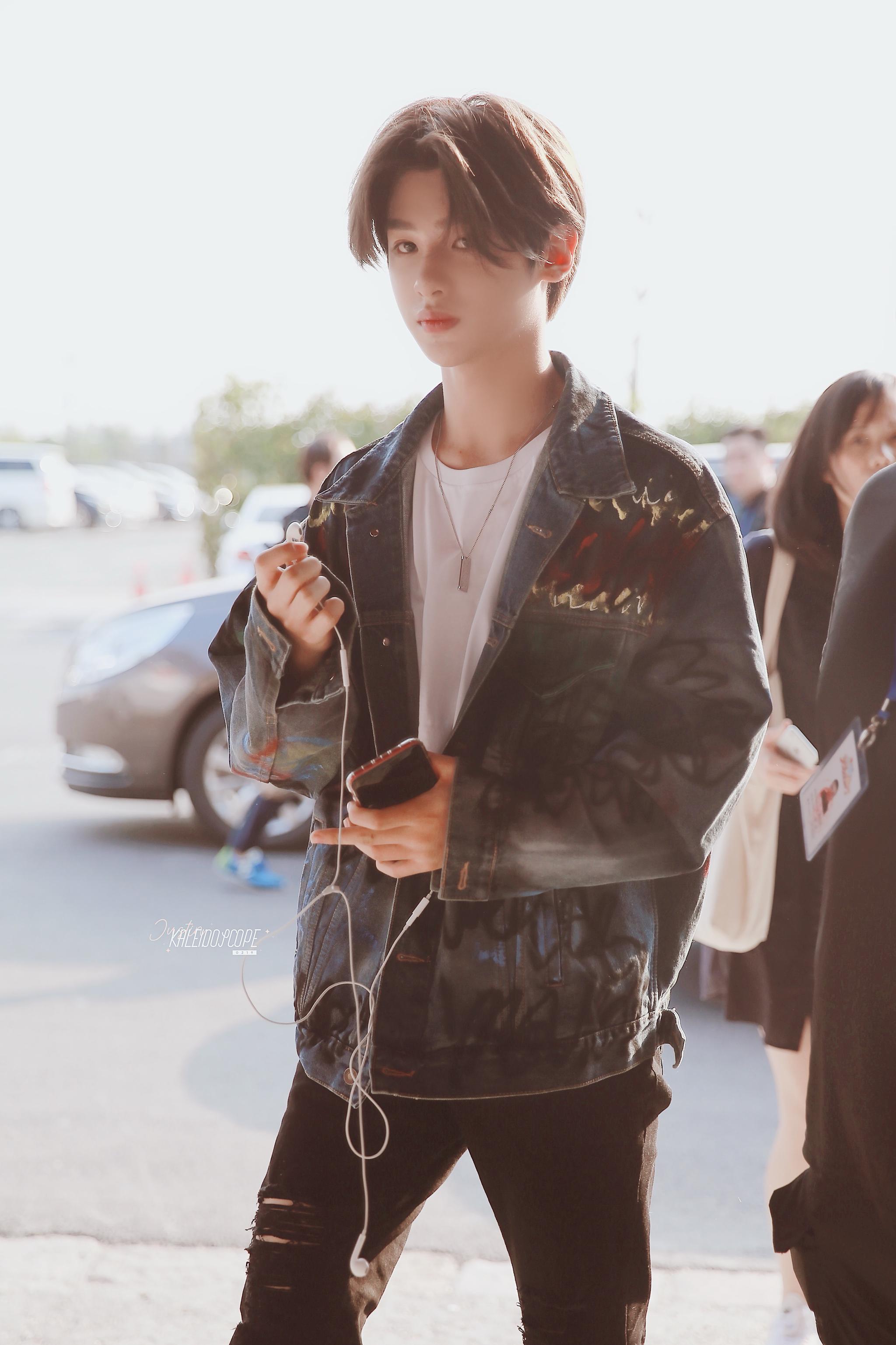 可爱帅气时尚有型的牛仔小贾真的超好看了jjjustin0219