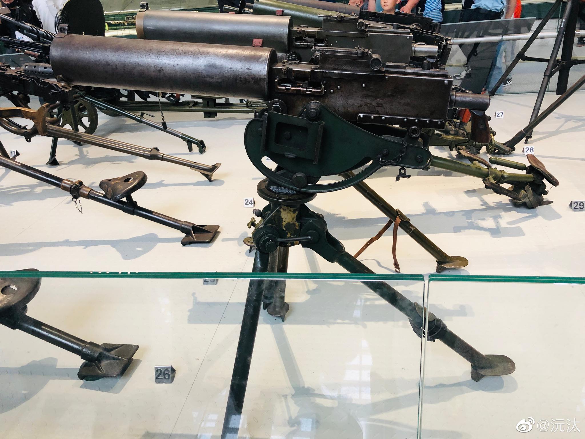 中国造马克沁式重机枪.