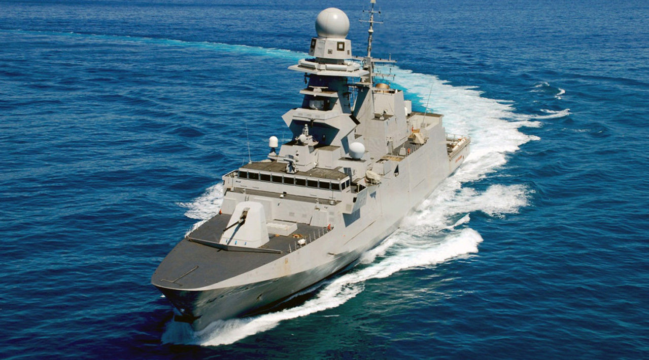 中国出口型护卫舰采用新式雷达,防御范围超40公里比自用版还先进