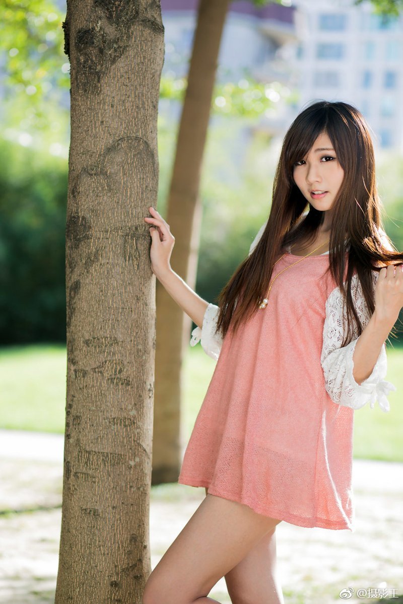 公园里清凉美女唯美生活可爱写真集