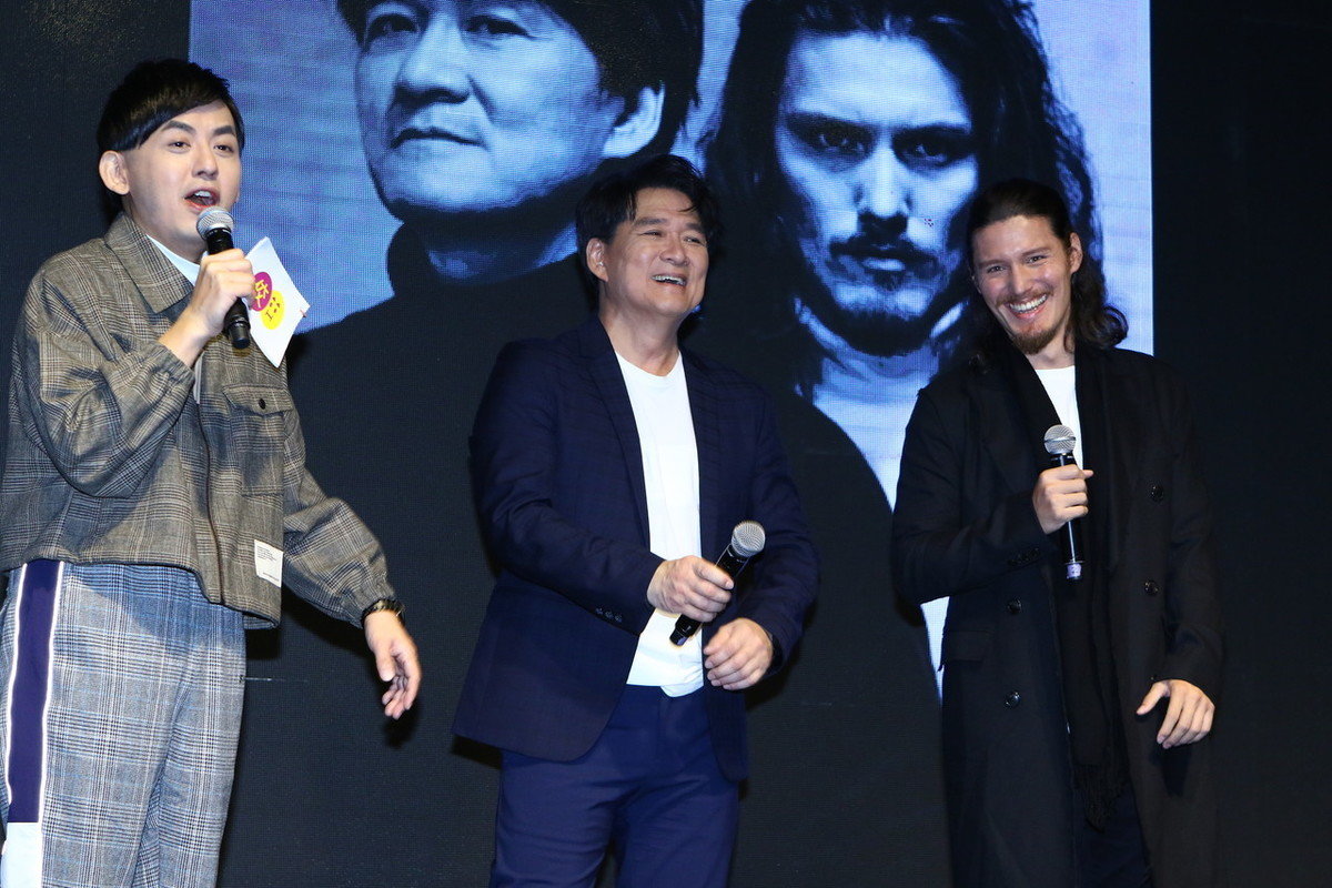 周华健时隔6年再发新片,儿子周厚安帮忙打call,混血儿子似大叔