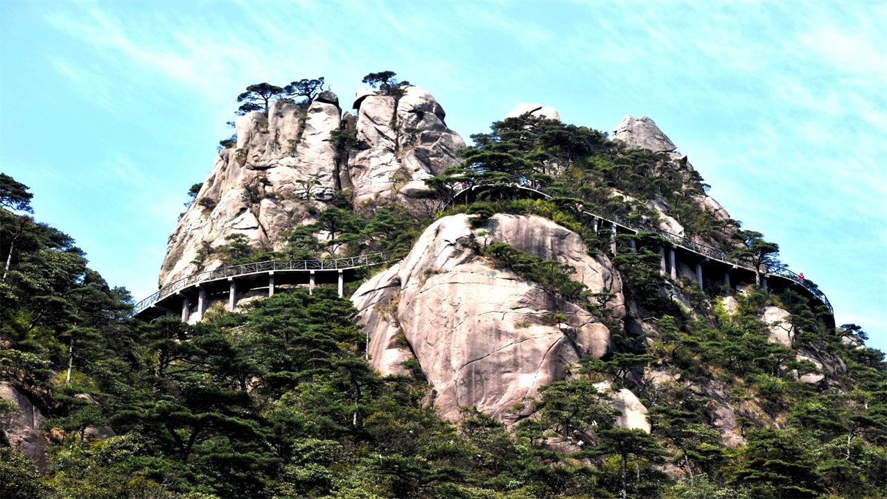 江西三清山:中国最美的五大峰林之一,被认为是最美丽的花岗岩