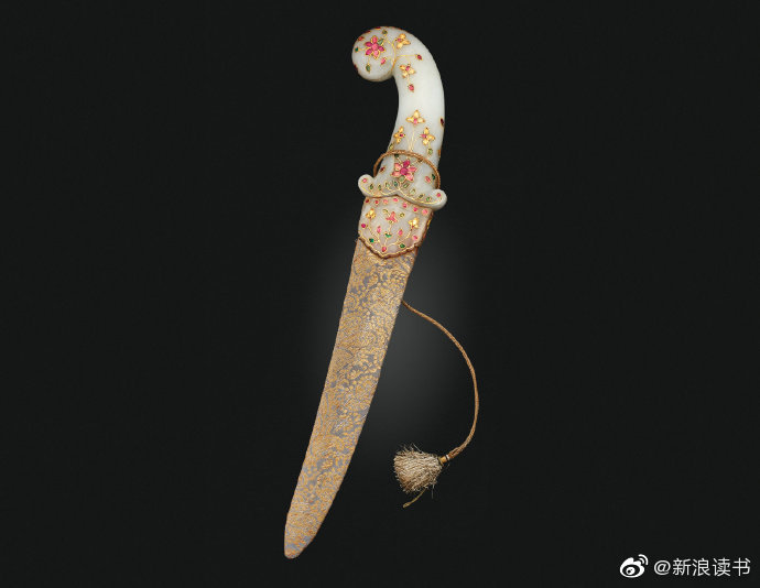 当冰冷的武器上闪耀着灿烂珠光——来自莫卧儿帝国18-19世纪的古董匕