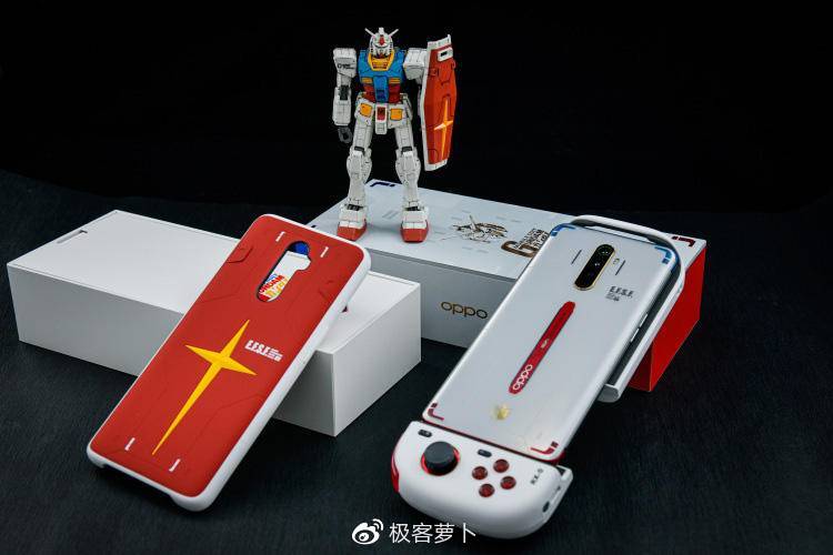 OPPO Reno Ace高达定制版成IP爆款，网友：这设计令人印象深刻__财经头条