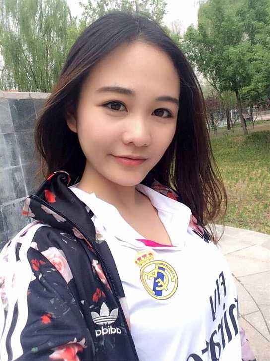 一大波皇马女球迷_高清图集_新浪网