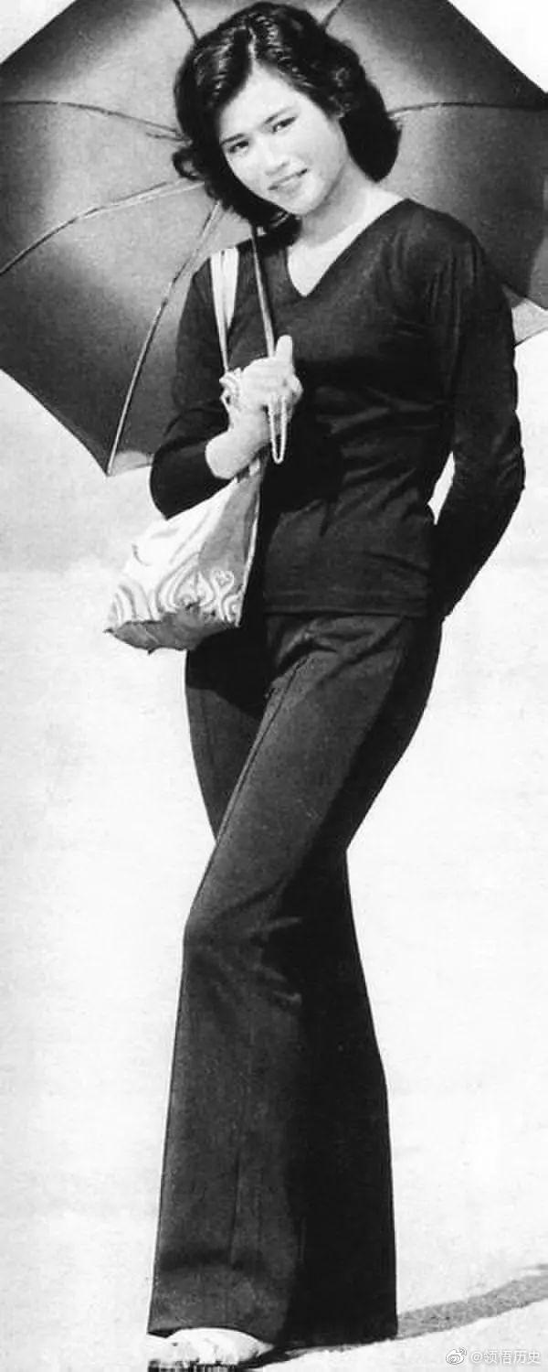 七十年代的喇叭裤_高清图集_新浪网