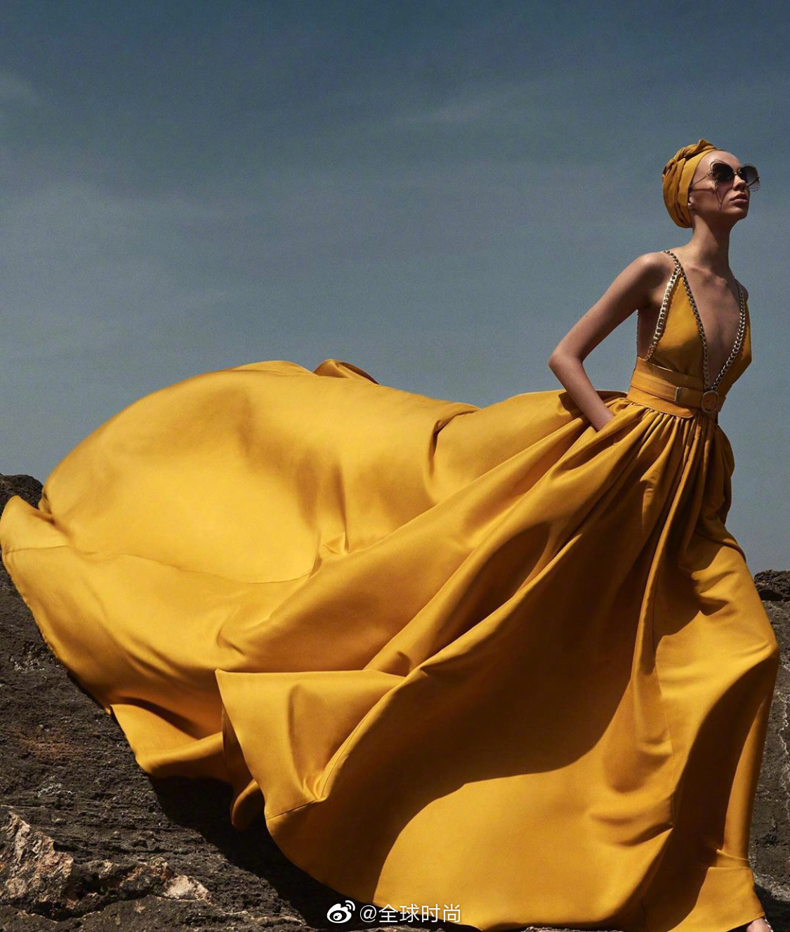 elie saab 2020早春系列|高明度色彩的大面积运用|服装造型|礼服|面积