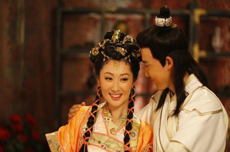 此女一人独挑瓦岗九员虎将,为了爱人而投降,却被爱人抛弃杀死|王伯当