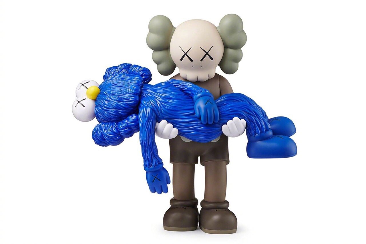 kaws 最新推出 gone 搪胶系列玩偶.共三款配色