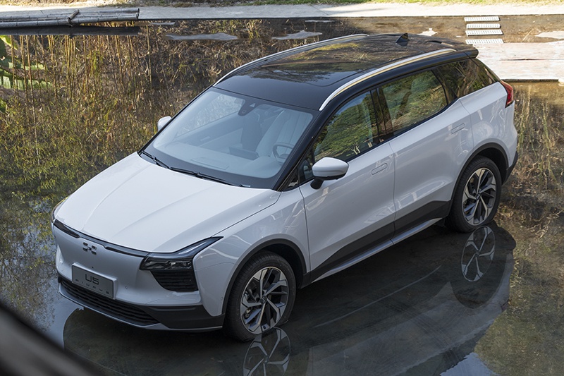 续航503公里 还带增程包 中高端纯电动suv新玩家 试驾爱驰u5-新浪汽车