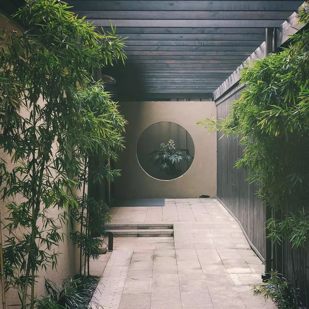 空灵的禅意,艺术的质感天然的美感,竹制品的韵律感,选一小镇