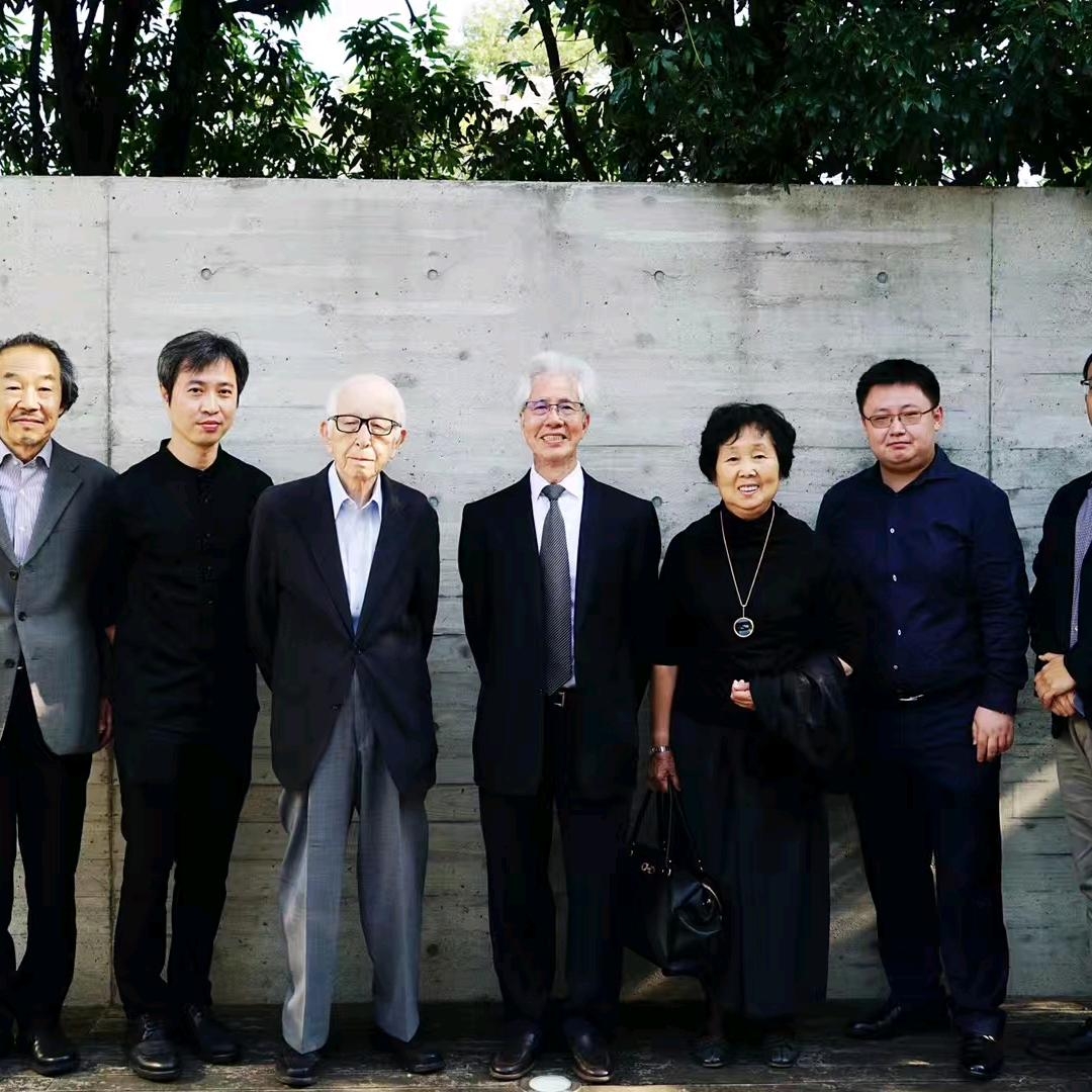 何镜堂与稹文彦的友谊跨越十三年的重逢